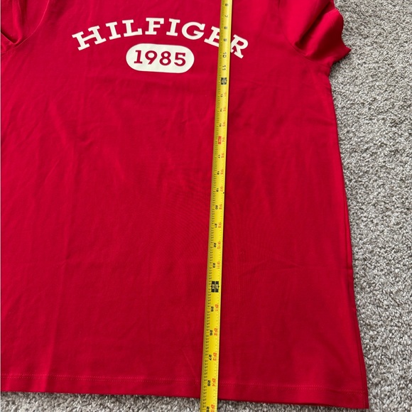 Tommy Hilfiger 1985 Logo T-Shirt Red Men’s Size M New With Tags - Picture 9 of 9